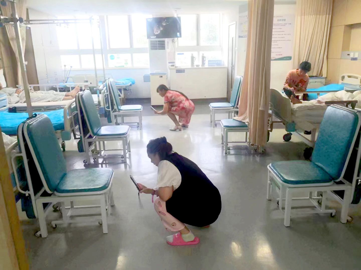 醫院共享陪護床:配套便民服務 滿足剛性需求